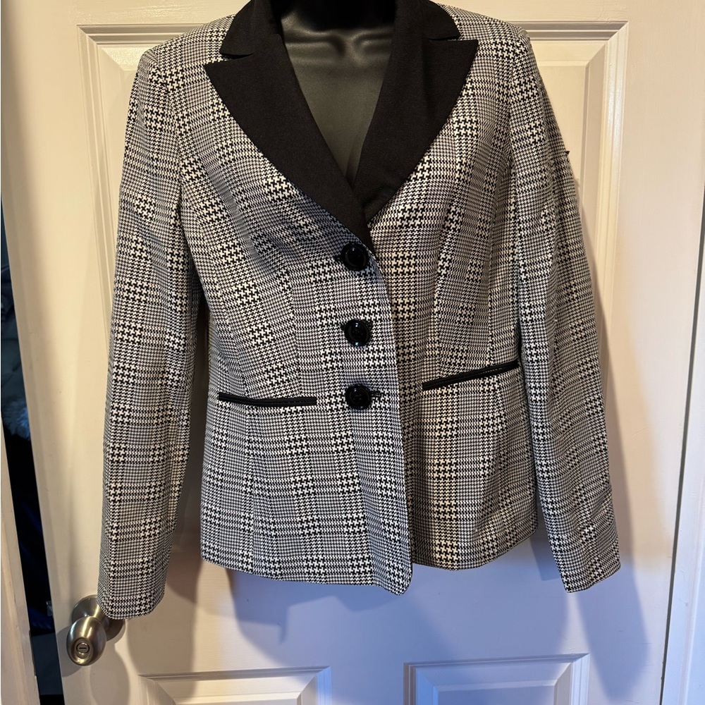 Black & White Houndstooth Blazer – Size Unknown (Fits S/M)